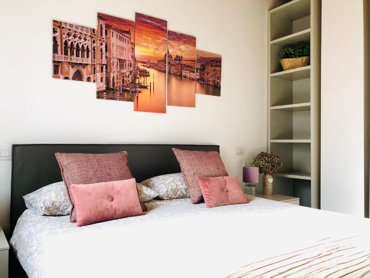 Stepandgo Milano Navigli Apartment ภายนอก รูปภาพ