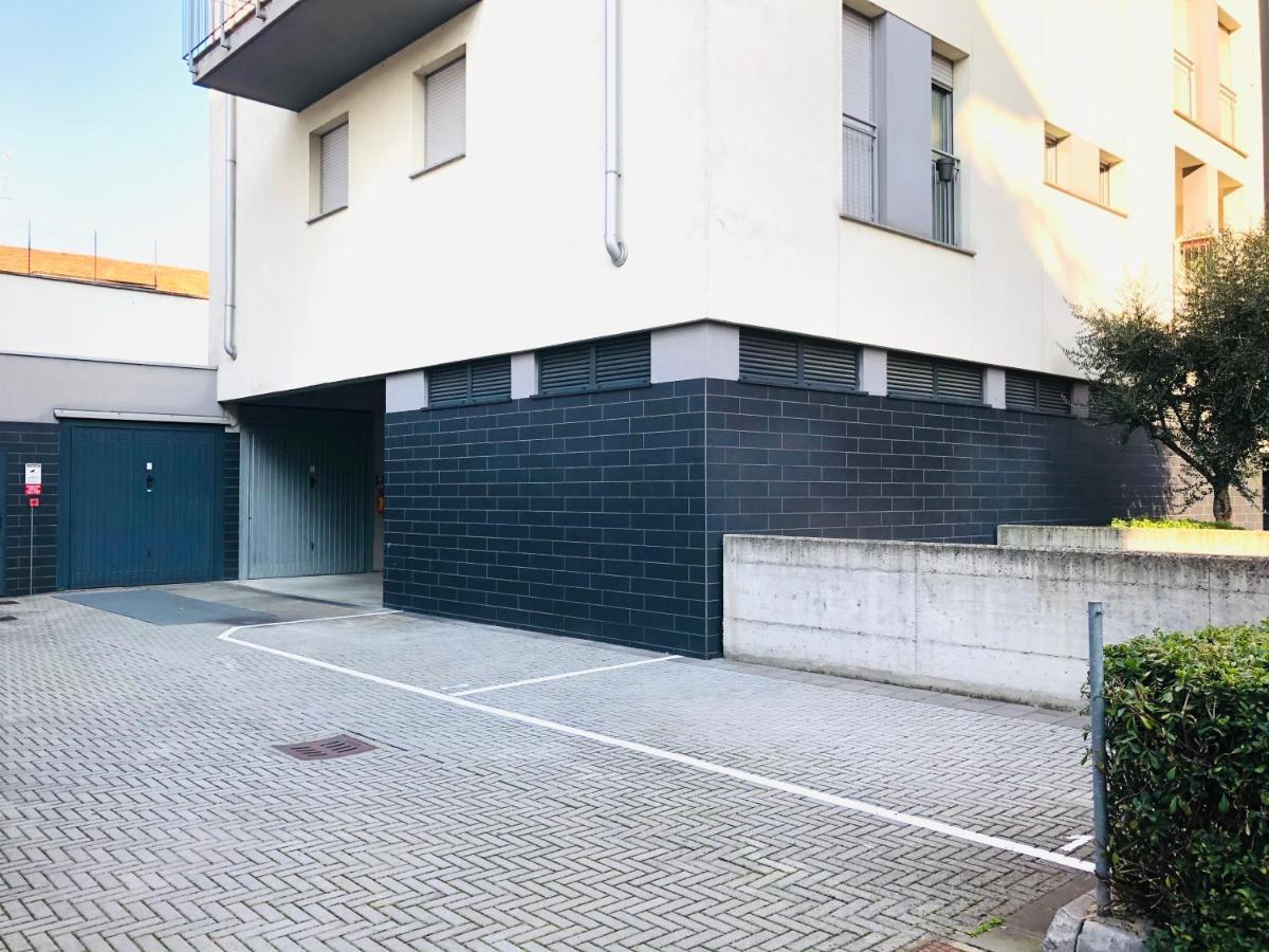 Stepandgo Milano Navigli Apartment ภายนอก รูปภาพ