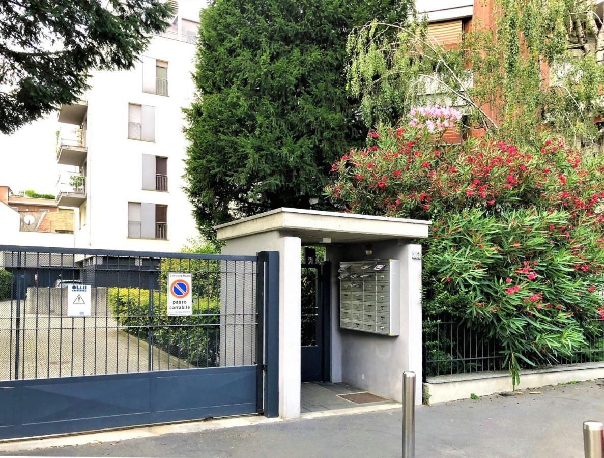 Stepandgo Milano Navigli Apartment ภายนอก รูปภาพ