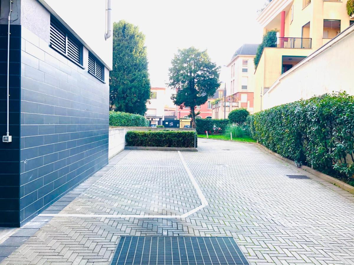 Stepandgo Milano Navigli Apartment ภายนอก รูปภาพ