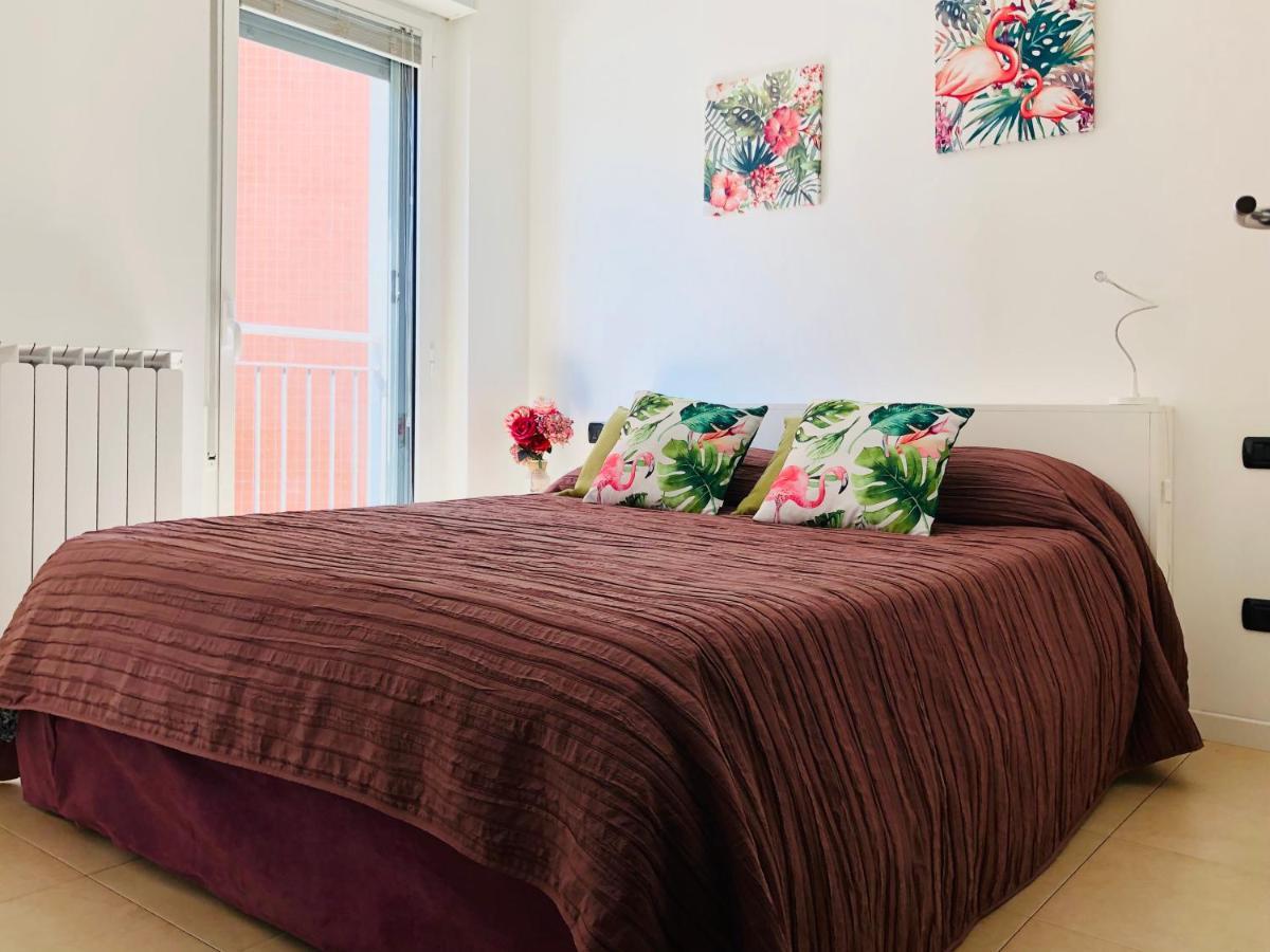 Stepandgo Milano Navigli Apartment ภายนอก รูปภาพ