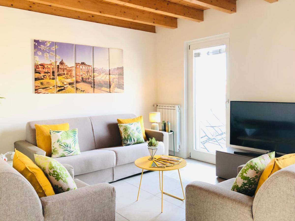 Stepandgo Milano Navigli Apartment ภายนอก รูปภาพ